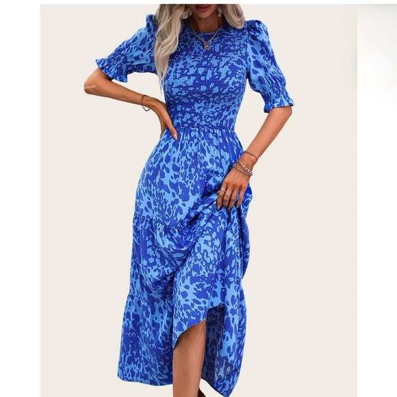 NWT BTFBM Ruffle Smocked Maxi Dress - blue - size large - Picture 3 of 7